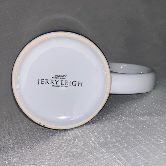 Disney WDW Mickey Mouse Graphic Coffee Mug Tea Collectible 2012 Florida Donald - Picture 7 of 9